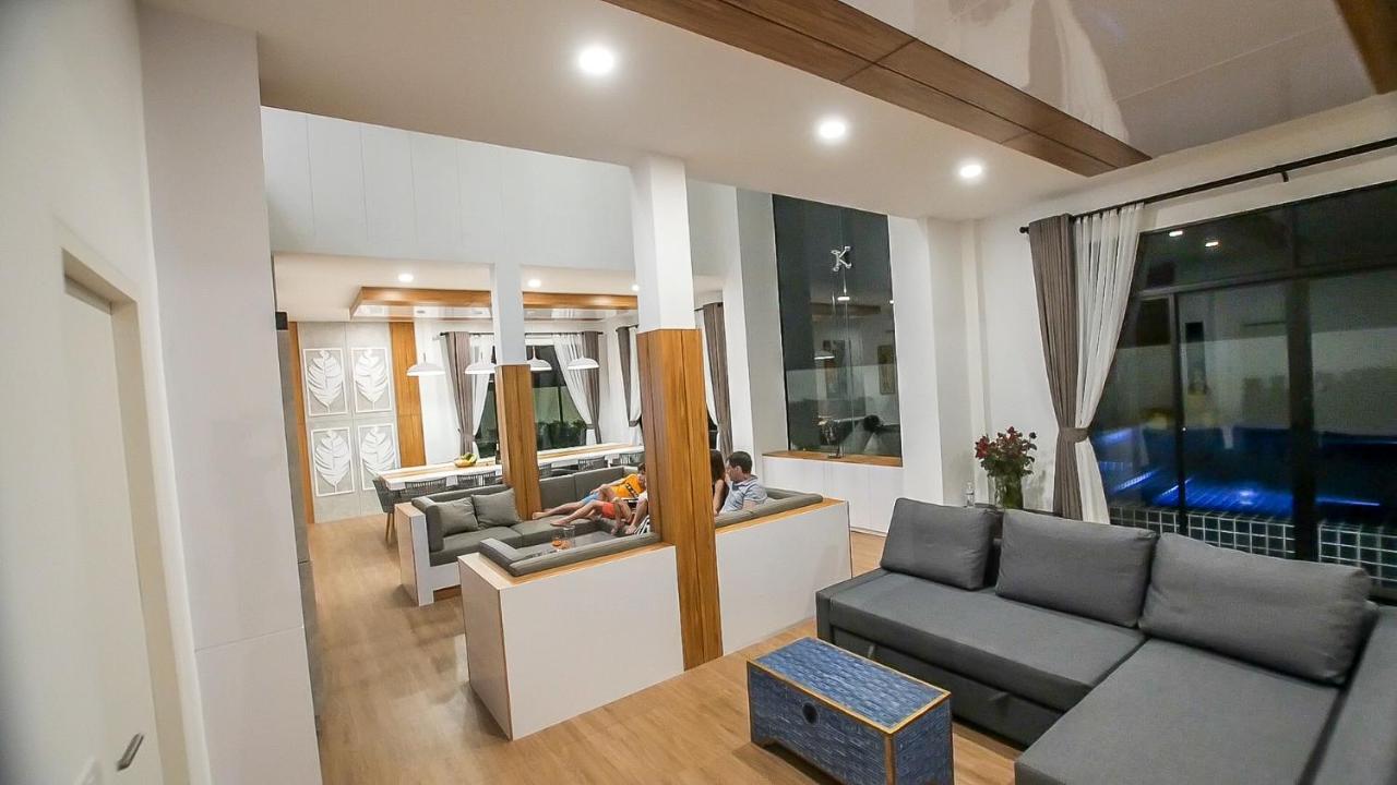 Happy Family Villa 푸껫 외부 사진